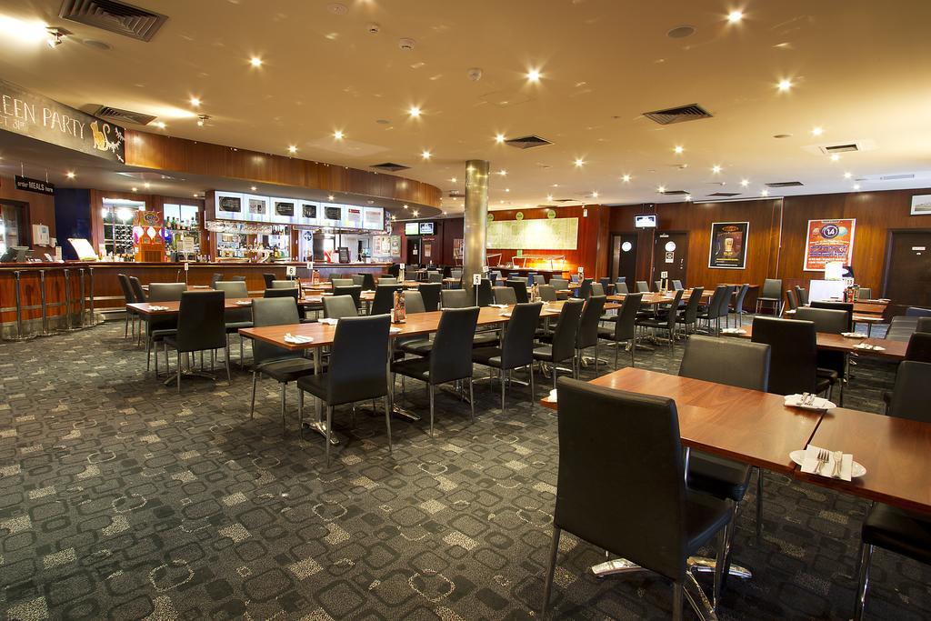 Nightcap At Playford Tavern Elizabeth Exterior photo